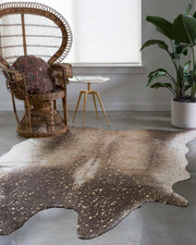 Bryce Rug in Mocha & Gold design by Loloi