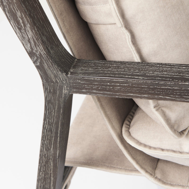 media image for Brayden Upholstered Accent Chair Mercana Mer 69355 19 217