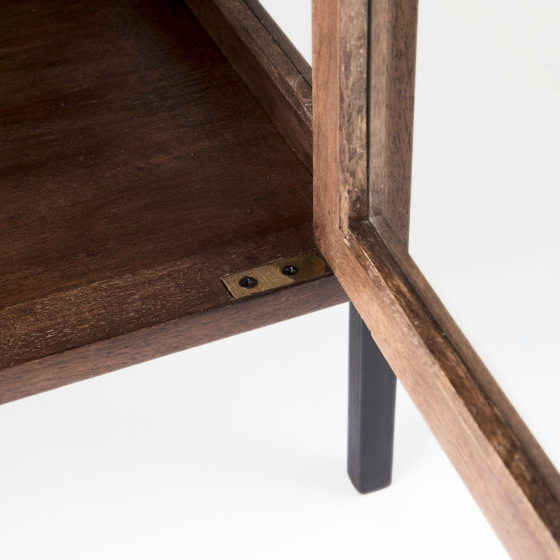 media image for Arelius End Side Table Mercana Mer 69207 43 232