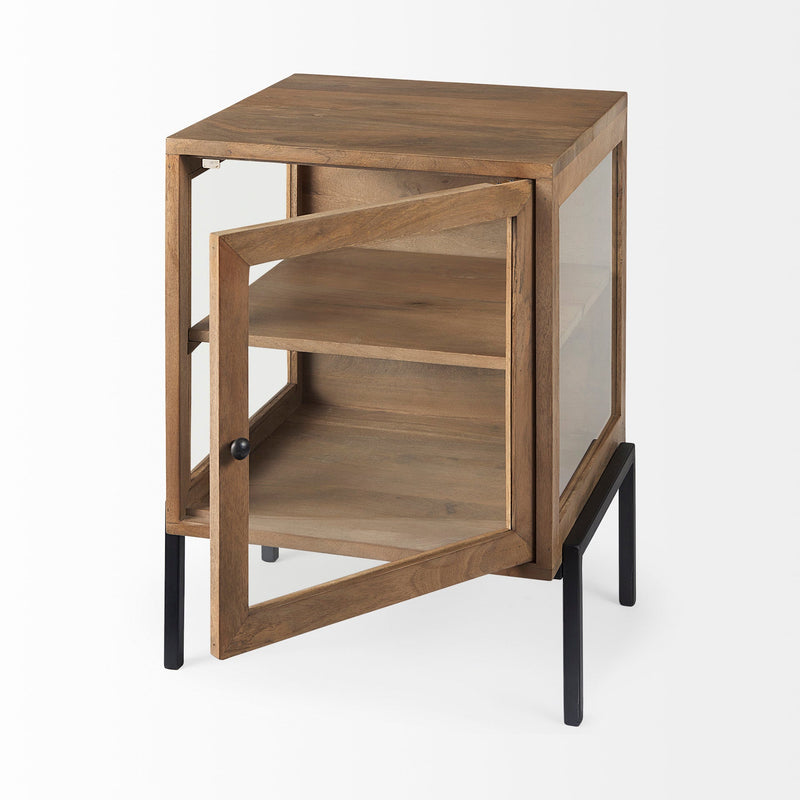 media image for Arelius End Side Table Mercana Mer 69207 17 237