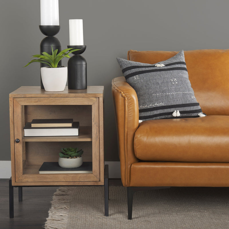 media image for Arelius End Side Table Mercana Mer 69207 53 273
