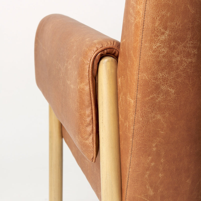 media image for Ashton Leather Accent Chair Mercana Mer 69821 25 243