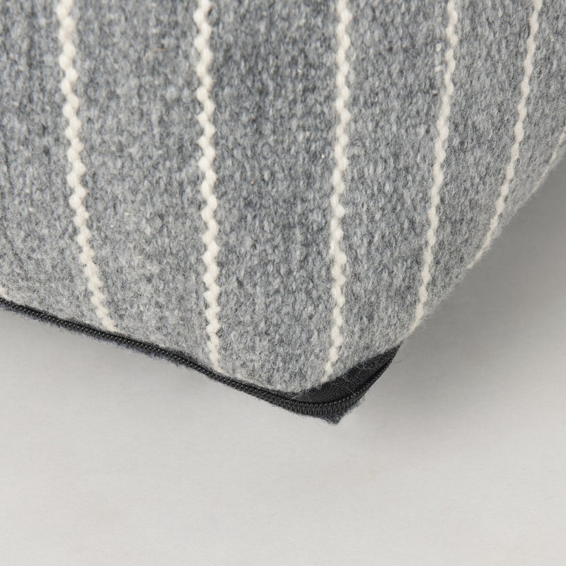 media image for Kensie Pouf Mercana Mer 70378 7 262