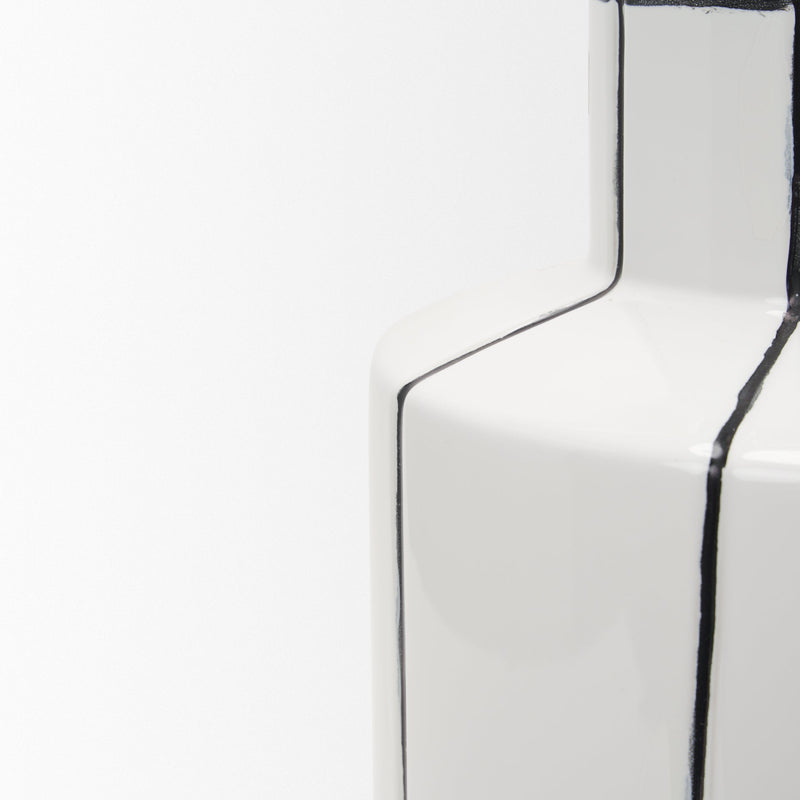 media image for Dinah Vase Mercana Mer 70961 10 223