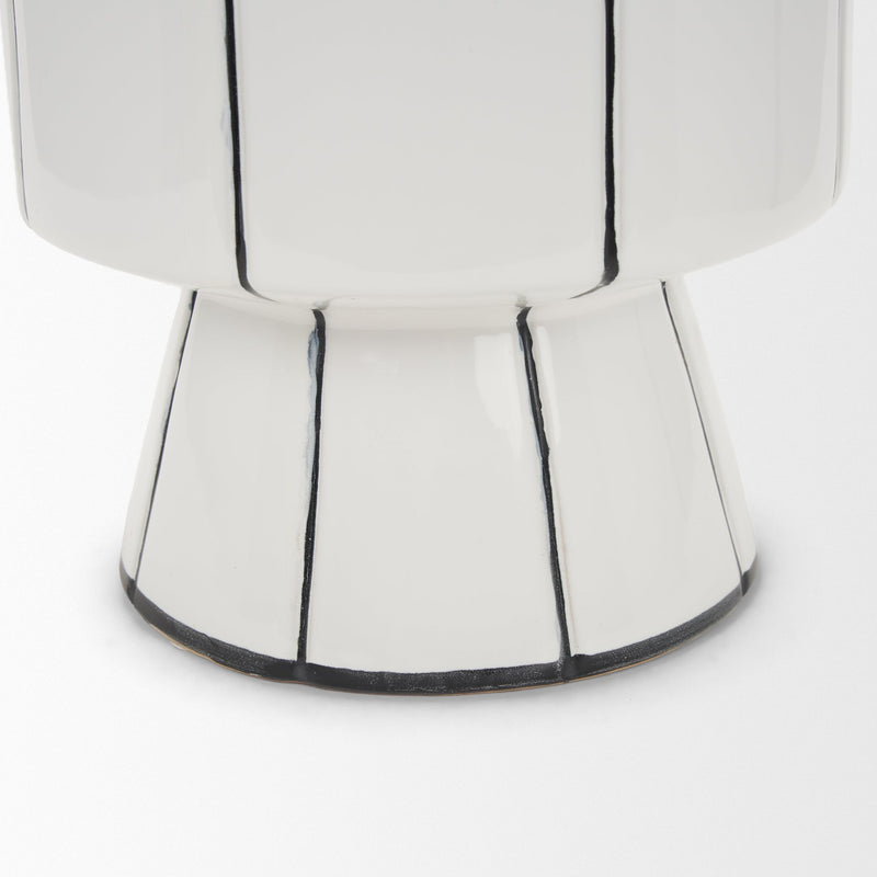 media image for Dinah Vase Mercana Mer 70961 12 211