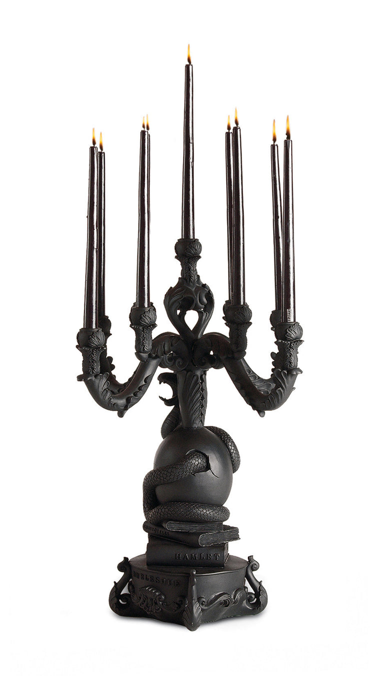 giant burlesque black skull chandelier design by seletti 1