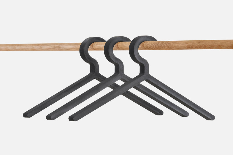 media image for illusion hanger woud woud 150101 2 232