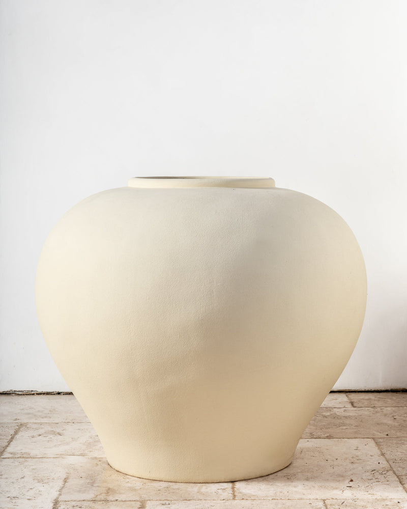 media image for Grand Outdoor Resin Vessel 287