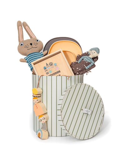 product image for Friends & Snacks Gift Set 1