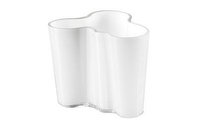 Alvar Aalto Vase in Various Sizes & Colors design by Alvar Aalto for Iittala for collection image 52