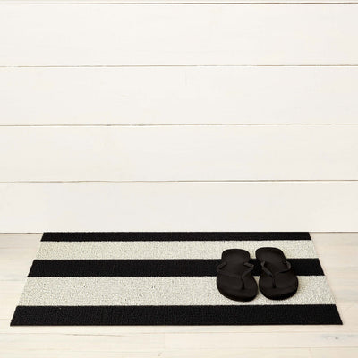 product image for Bold Stripe Black White Shag Chilewich Chw 200126 002 2 94