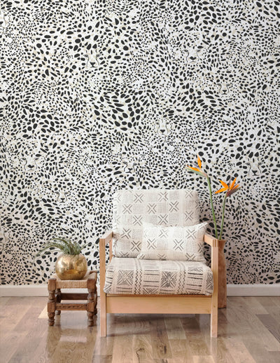product image of Cheetah Vision Wallpaper in Haze design by Aimee Wilder 564