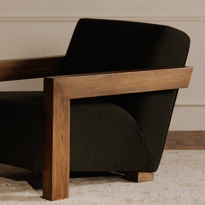 media image for Garnet Lounge Chair Moes Home Collection Mhc Me 1075 07 18 262