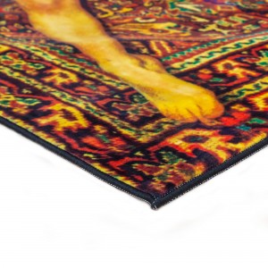 rectangular rug lady on carpet design by seletti 2
