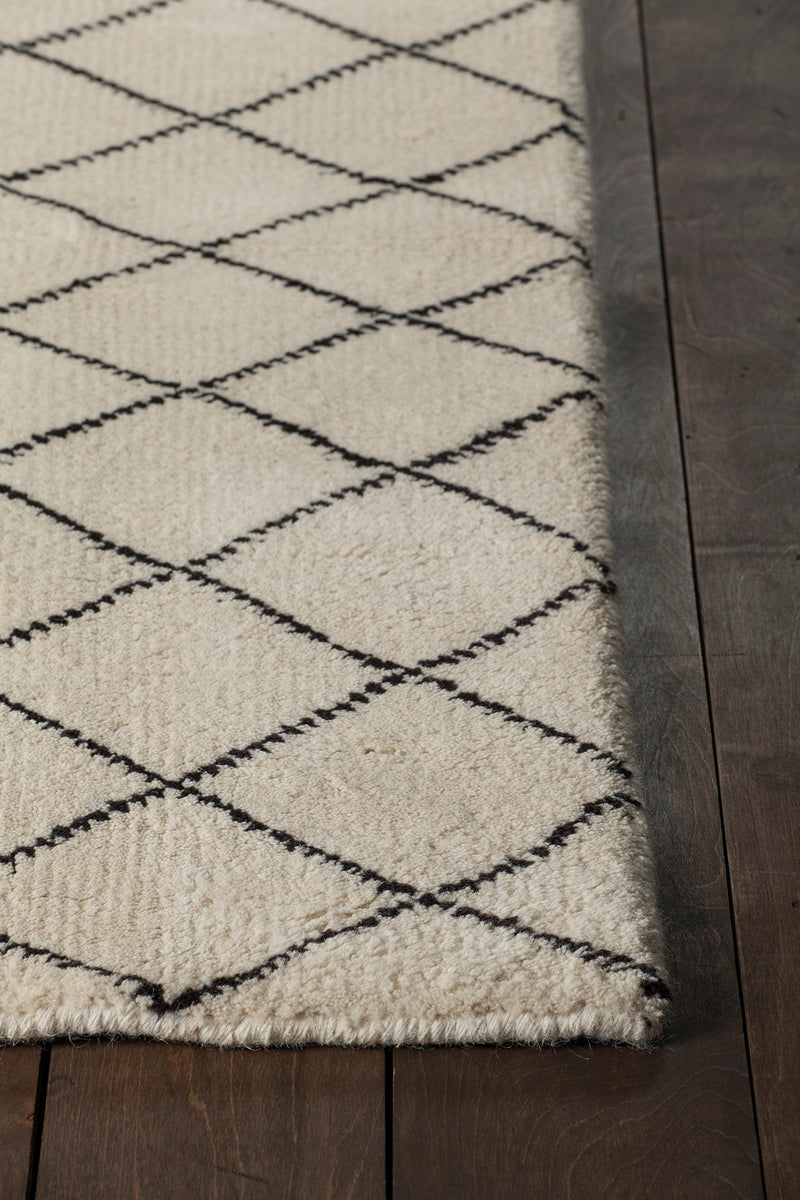 media image for Gaia Hand Knotted Contemporary Wool Gai 10901 Rug Chandra Rugs 4 281