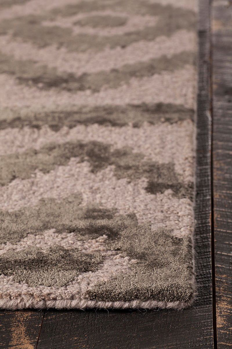 media image for Paola Hand Tufted Contemporary Pao 41401 Rug Chandra Rugs 4 271