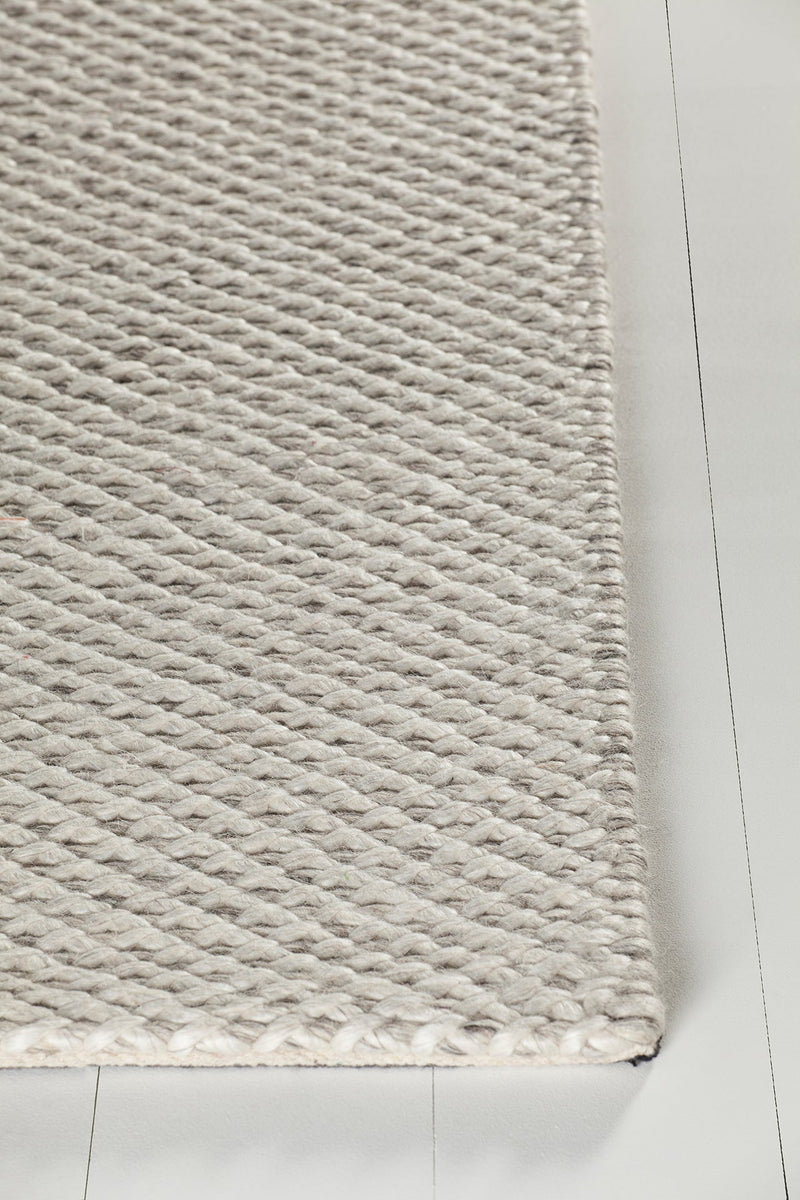 media image for Ira Hand Woven Contemporary Ira 44501 Rug Chandra Rugs 2 20