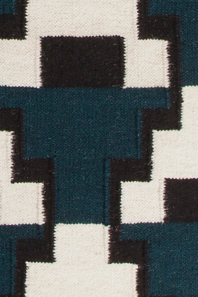 product image for Avon Hand Woven Contemporary Flatweave Avo 34400 Rug Chandra Rugs 2 68