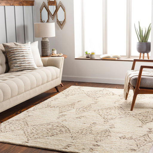 Pampa Wool Butter Rug Roomscene Image